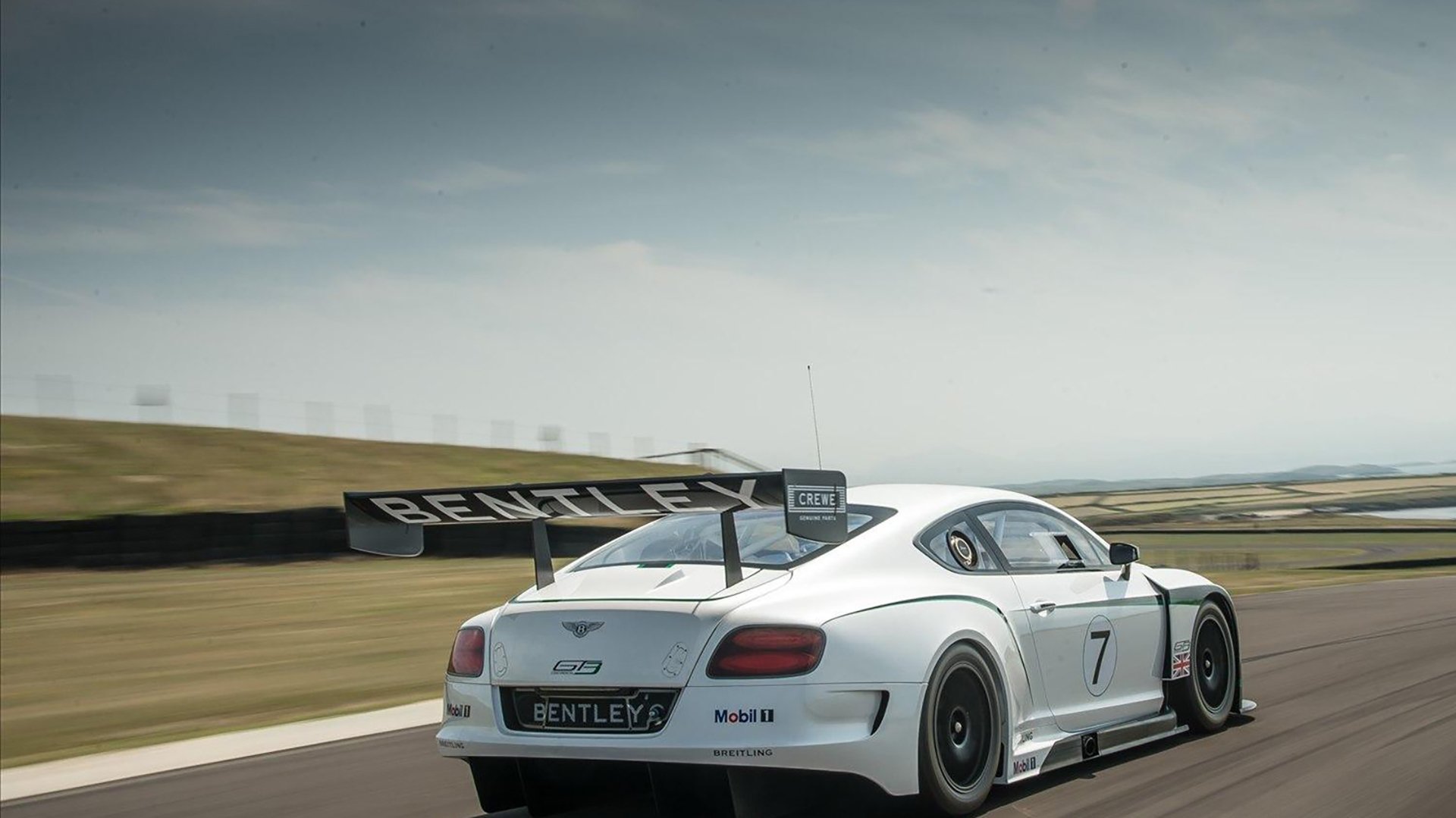 “生死瞬间:救援背后的人性光辉”,生死瞬间视频