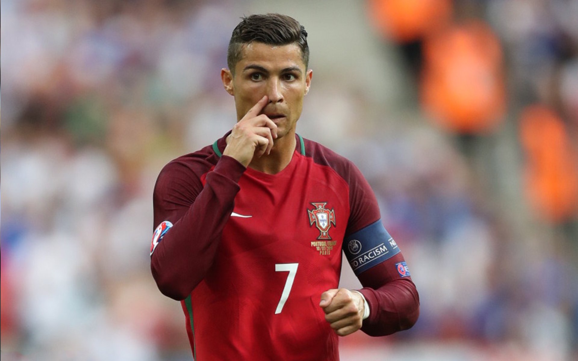 FB体育网站-伊加·斯维亚泰克夺得2024年法网女单冠军，2020年法网女单冠军是谁