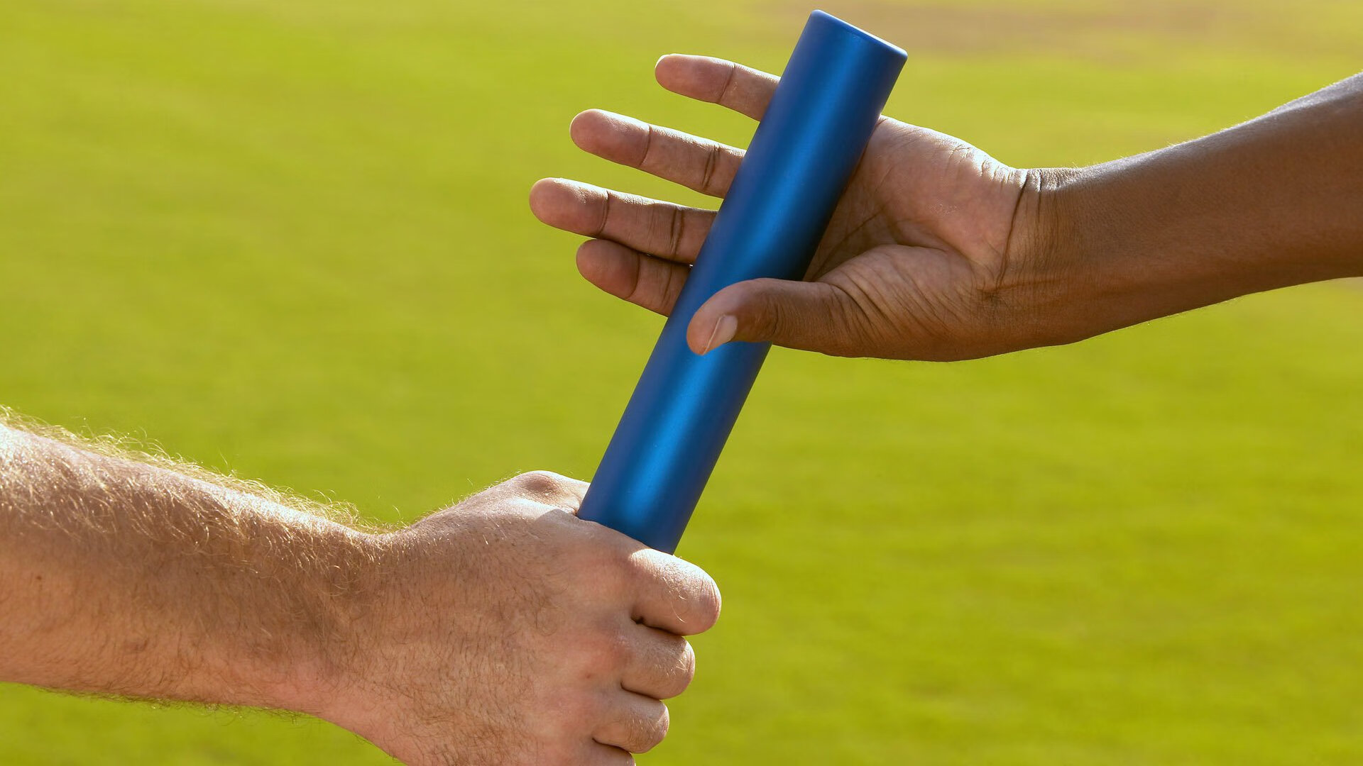 体育新闻中心上线多语言体育内容分发系统，体育新闻怎么说